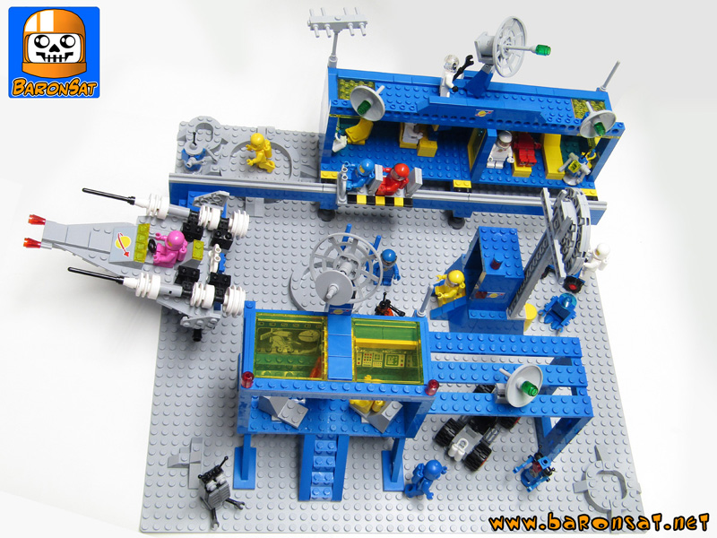 Lego Neo Classic space Starbase MOC Lego Neo Classic space Starbase MOC