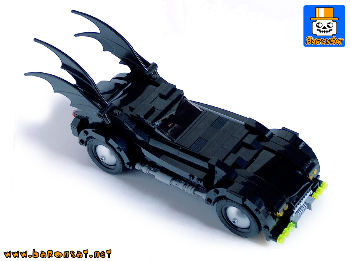 Lego moc 90s Batmobile Side View