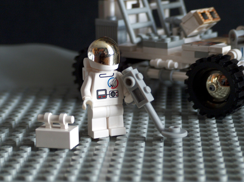 ON THE Lego MOON COLLECTING SAMPLES