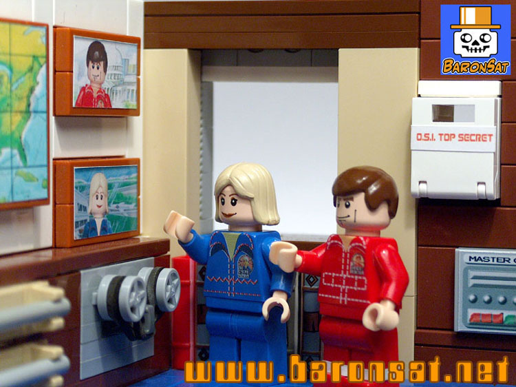 Lego OSI Headquarters model Bionic Woman and SMDM