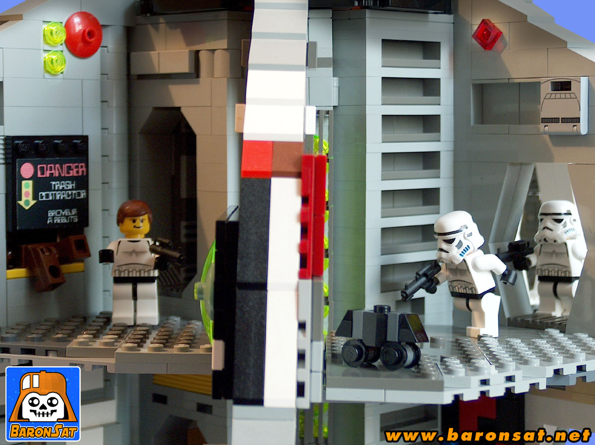 Lego moc Death Star Trash Compactor Entry