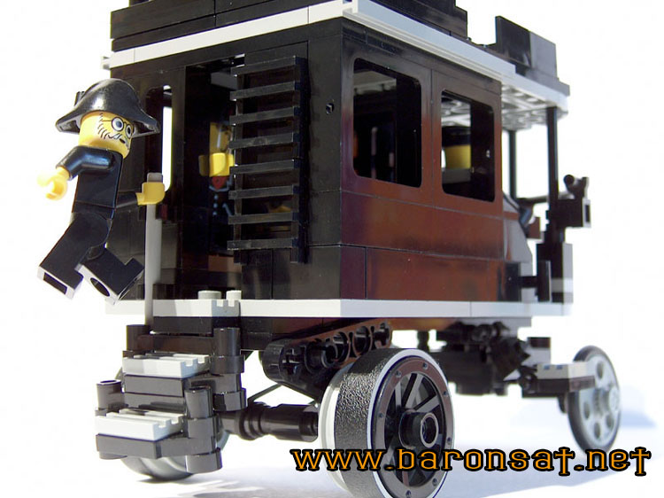 Lego-Steambus-moc-model-front-back