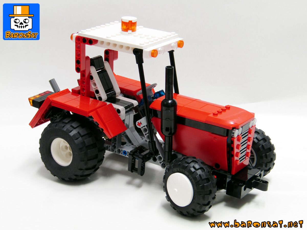 Lego moc Technic Farm Tractor Right View
